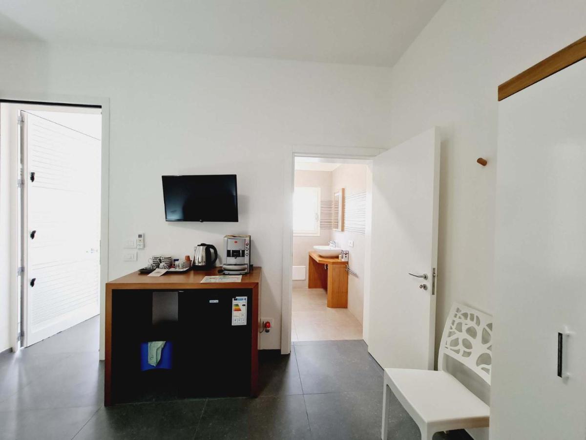 Medusa Room Apartment Порто-Чезарео Экстерьер фото
